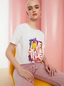 Футболки и поло Trendyol модель TWOSS22TS0049/Beyaz Фото