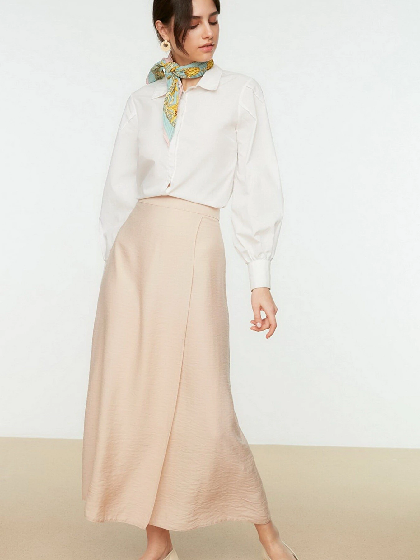 Юбки Trendyol модель TCTSS22EE0009/Bej Фото