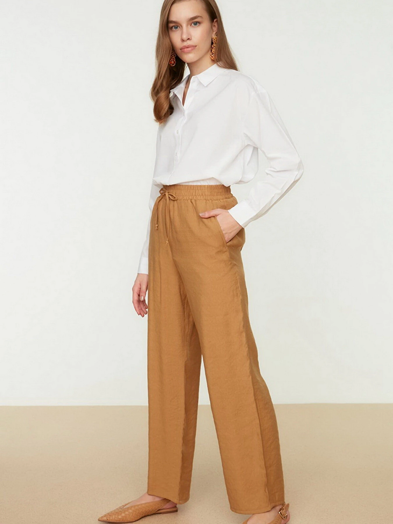 Брюки Trendyol модель TCTSS22PL0051/Camel Фото