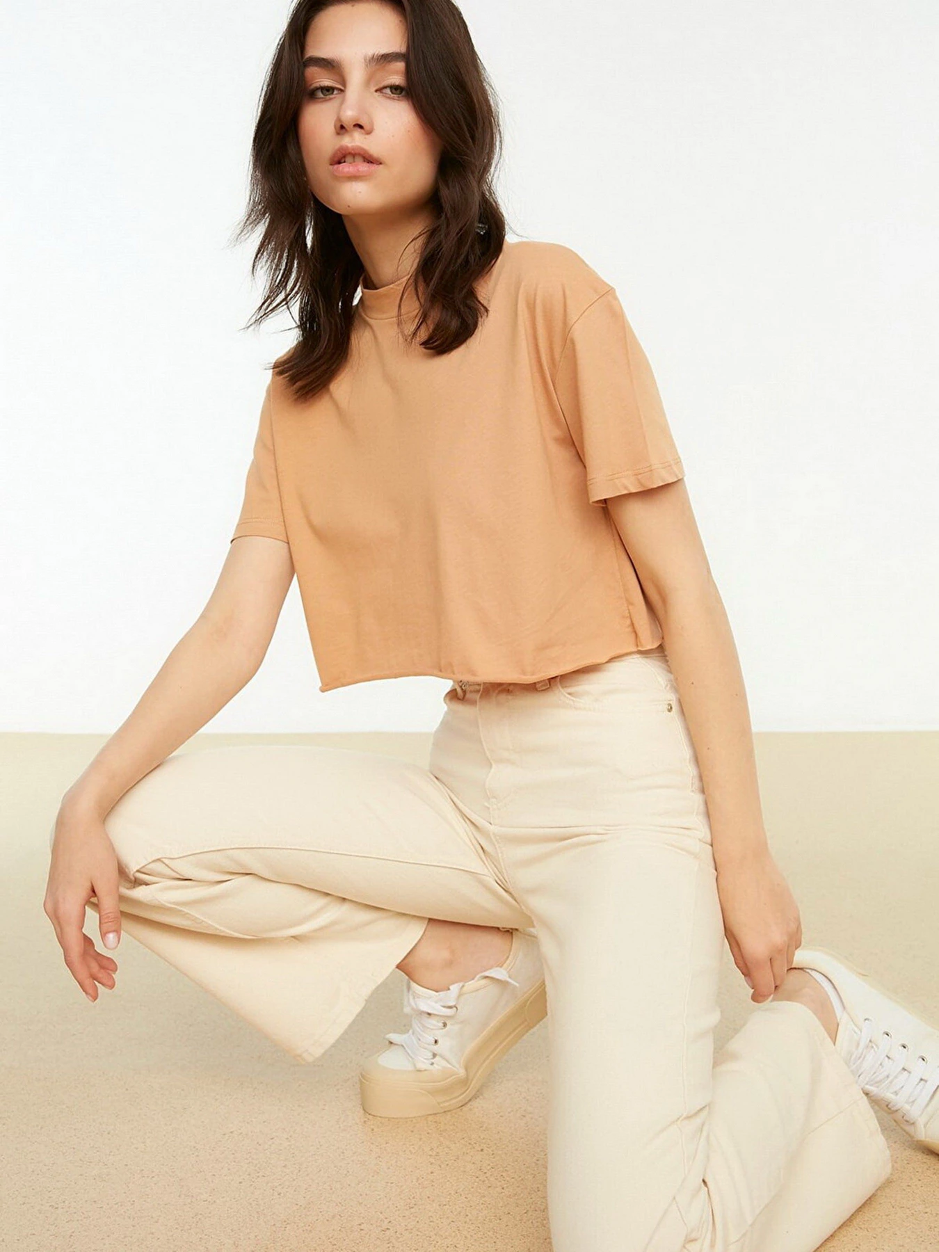 Футболки и поло Trendyol модель TWOSS20TS0287/Camel Футболки и поло Trendyol модель TWOSS20TS0287/Camel Фото
