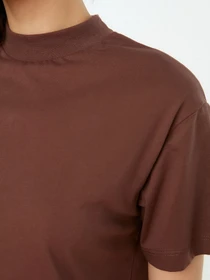 Футболки и поло Trendyol модель TWOSS20TS1500/Kahverengi-Bej Фото