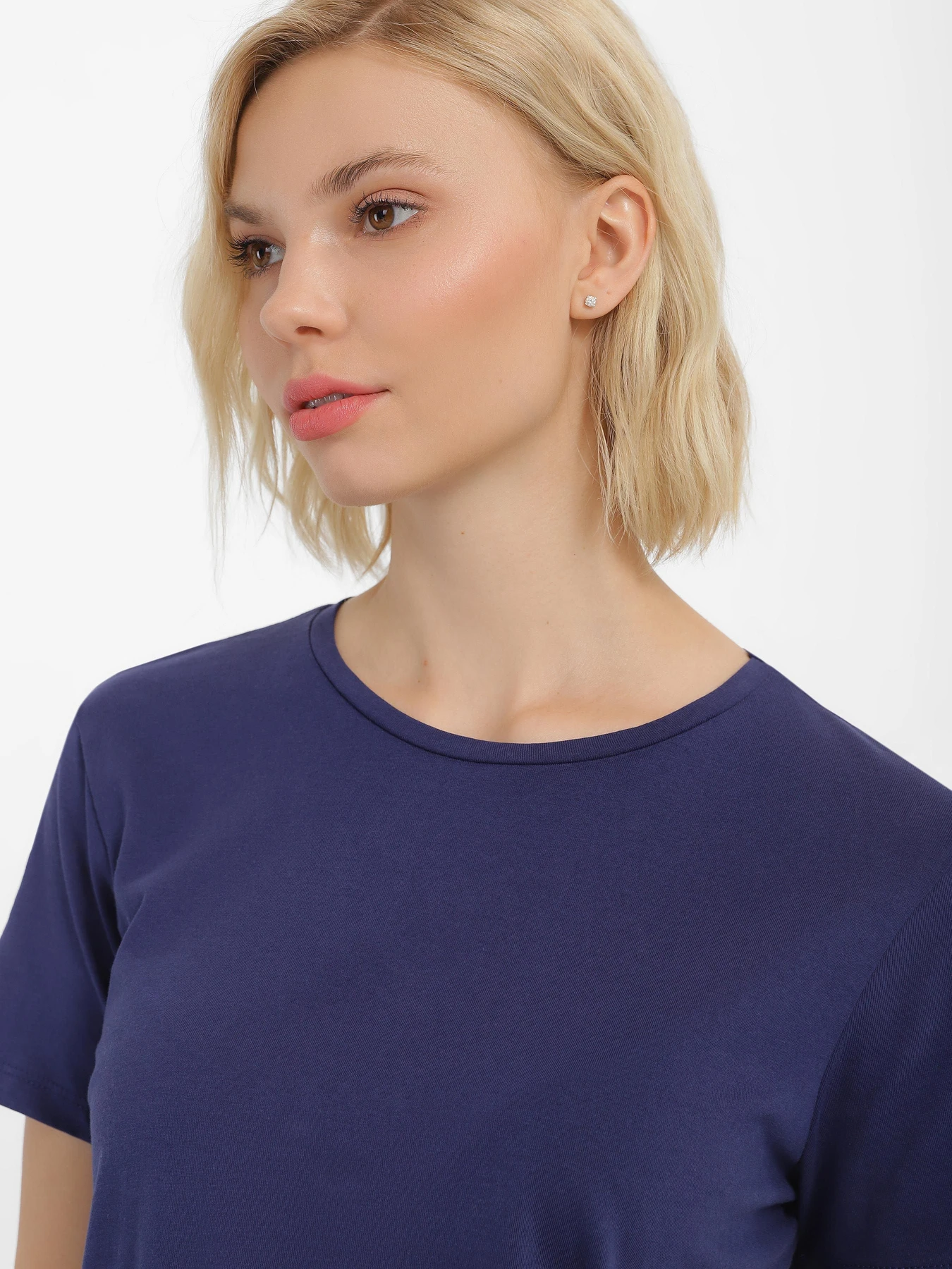 Футболки і поло Trendyol модель TWOSS20TS0141/Lacivert-Beyaz Футболки і поло Trendyol модель TWOSS20TS0141/Lacivert-Beyaz Фото