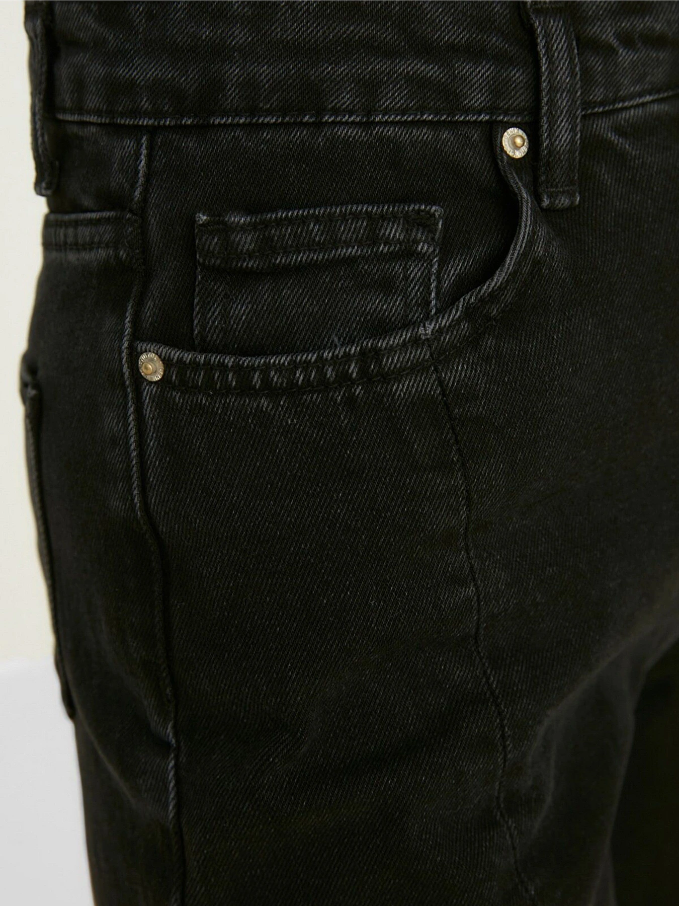 Джинси Trendyol модель TWOSS22JE0141/Siyah Фото