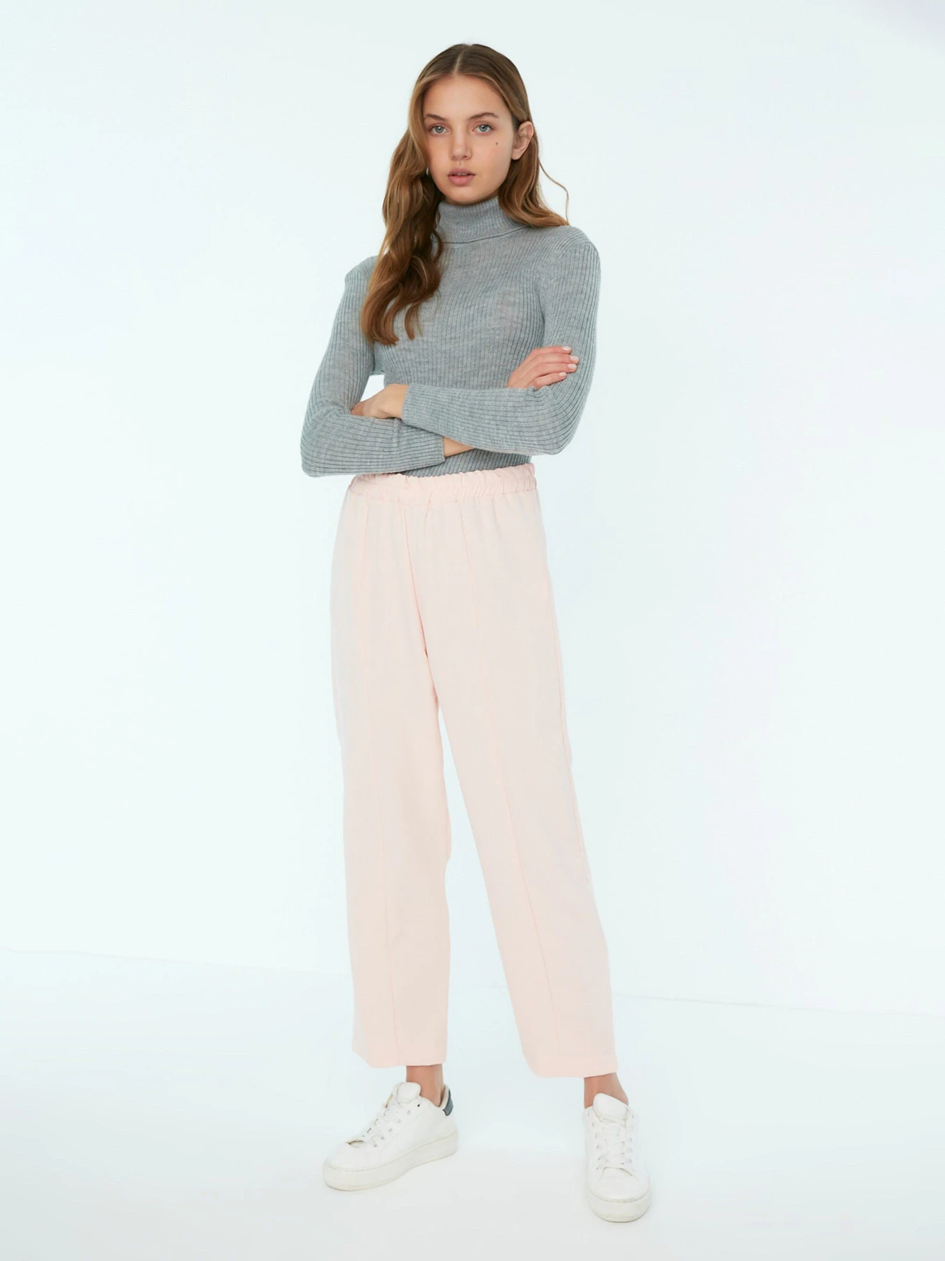 Штани Trendyol модель TCTSS21PL0570/Pudra Фото