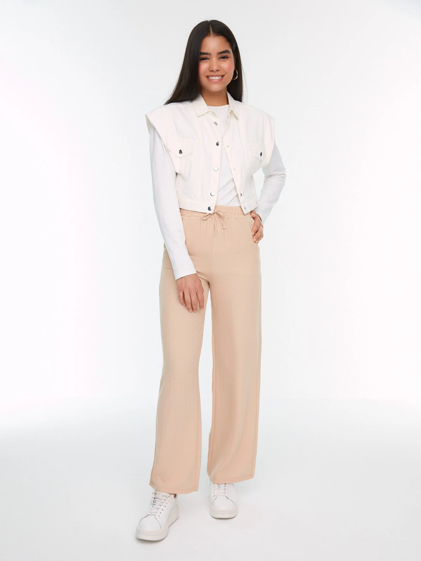 Брюки Trendyol модель TCTSS22PL0050/Bej Брюки Trendyol модель TCTSS22PL0050/Bej Фото
