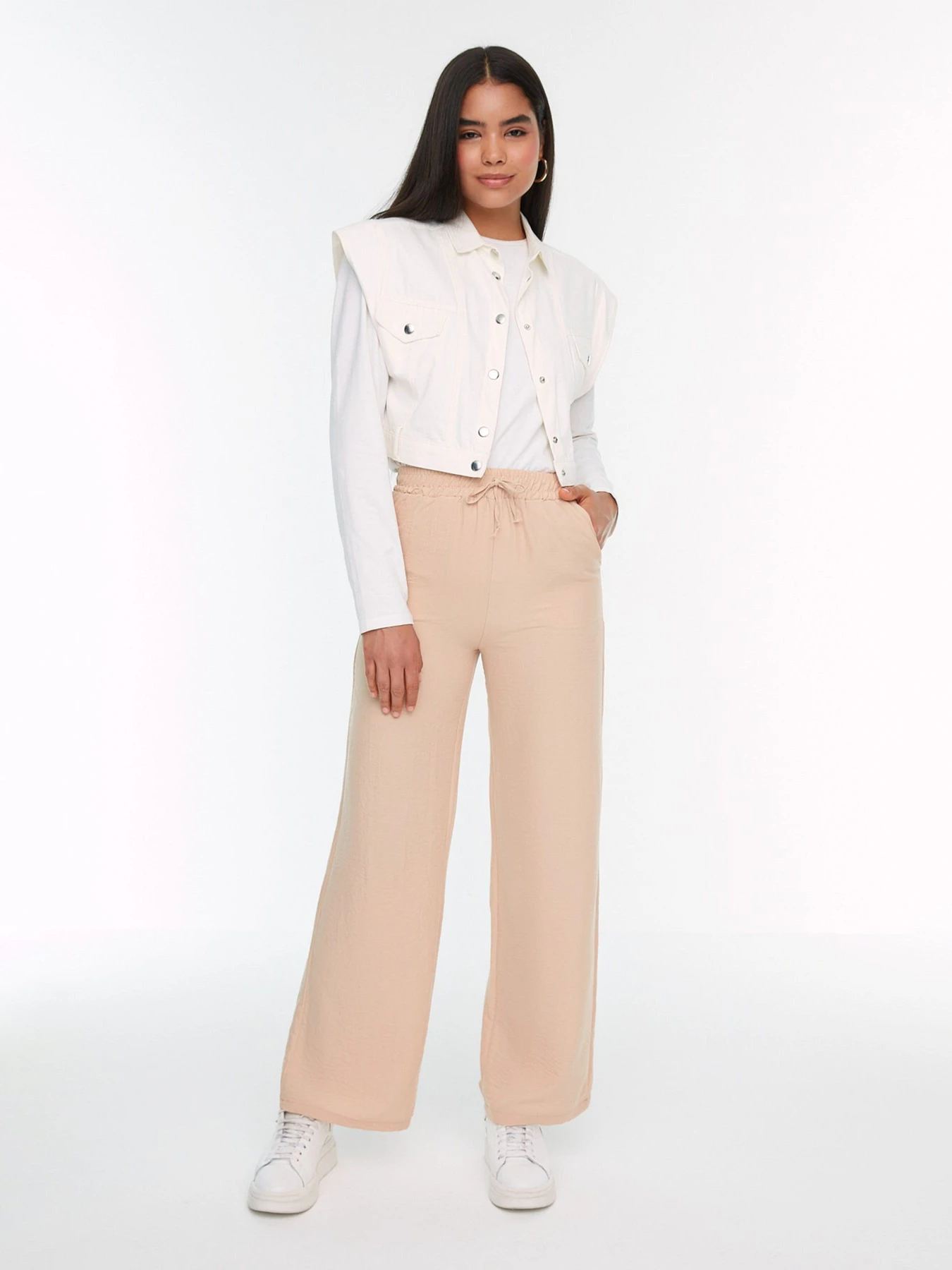 Брюки Trendyol модель TCTSS22PL0050/Bej Брюки Trendyol модель TCTSS22PL0050/Bej Фото