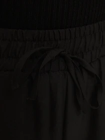 Брюки Trendyol модель TCTSS22PL0050/Siyah Фото