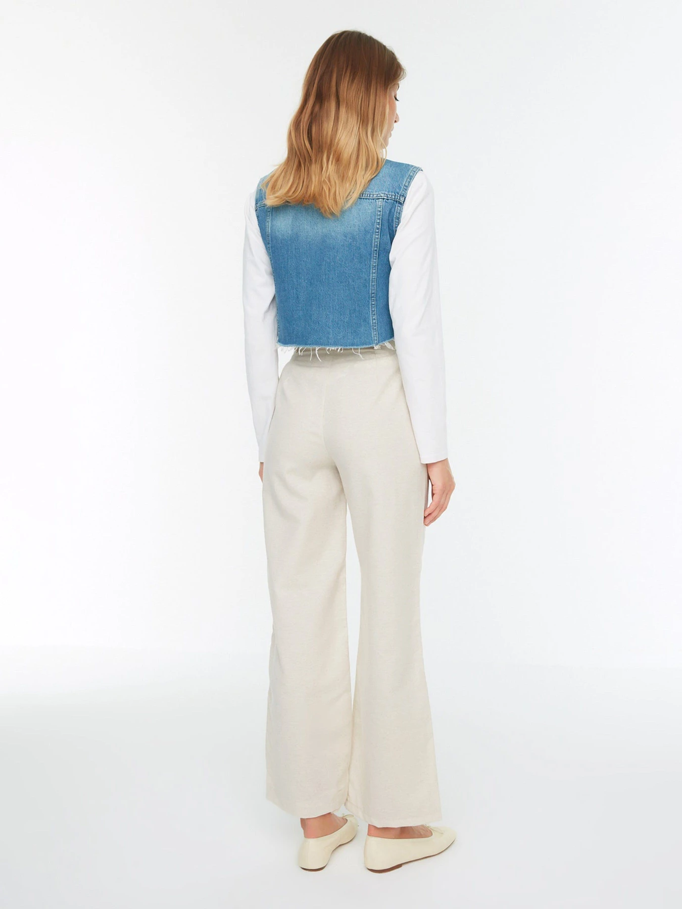 Штани Trendyol модель TCTSS22TP00005/Bej Фото