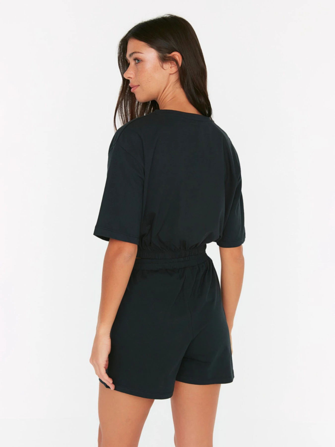Костюмы Trendyol модель THMSS22AU0181/Siyah Костюмы Trendyol модель THMSS22AU0181/Siyah Фото