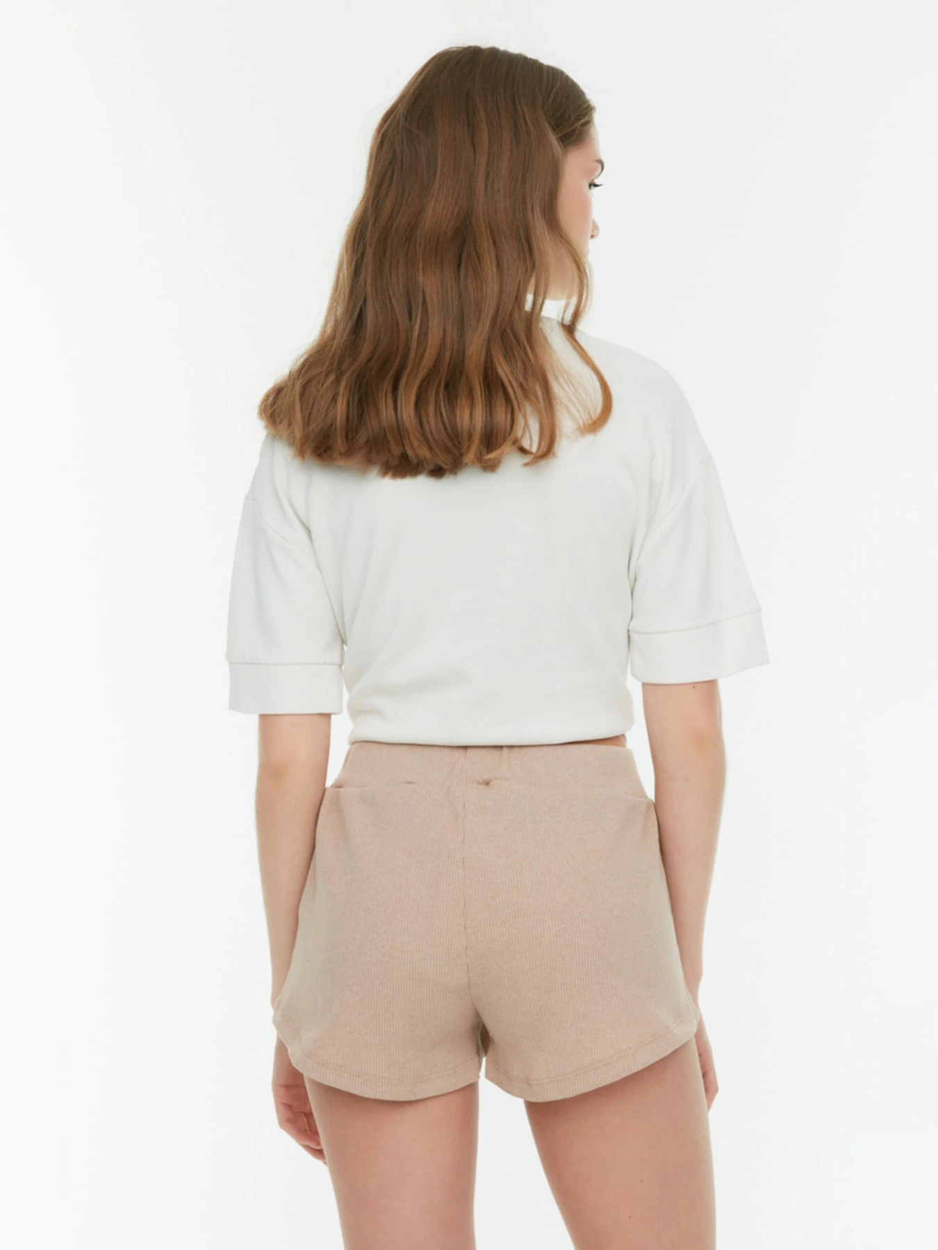 Шорты Trendyol модель THMSS22SR0380/Bej Фото