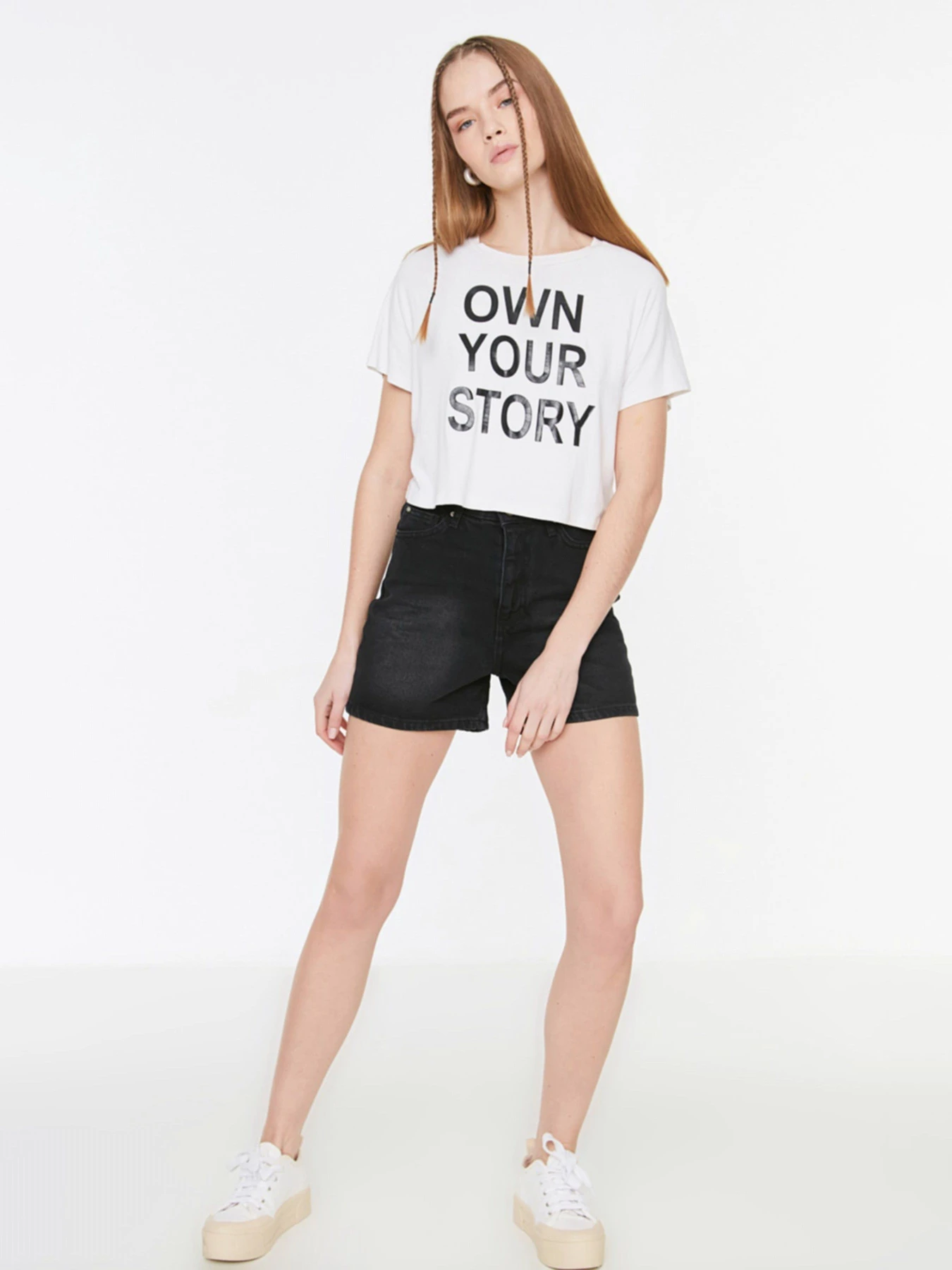 Шорты Trendyol модель TWOSS20SR0297/Siyah Фото