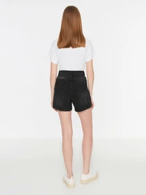 Шорты Trendyol модель TWOSS20SR0297/Siyah Фото