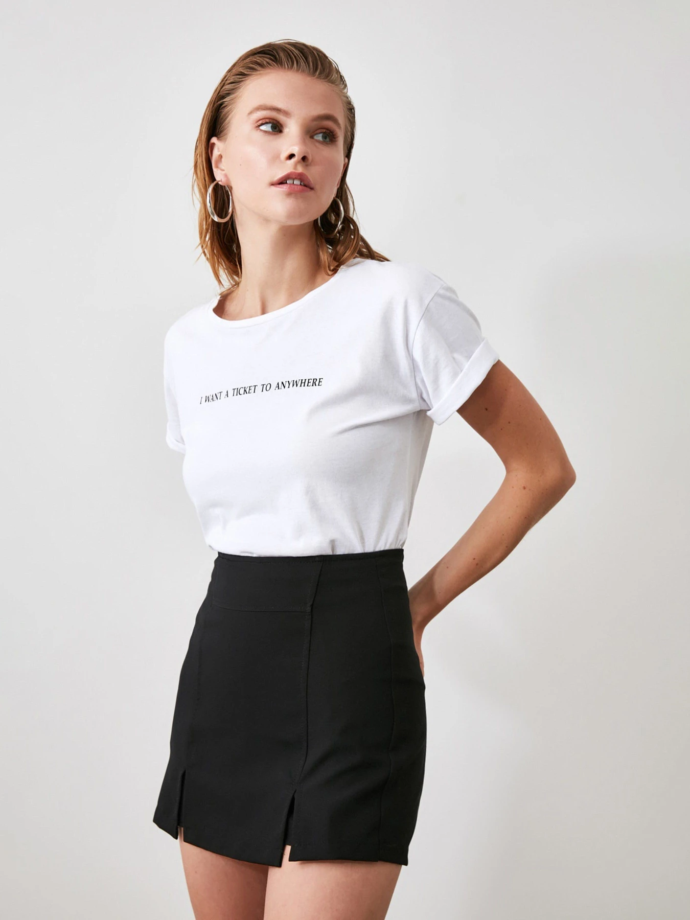 Шорты Trendyol модель TWOSS20SR0364/Siyah Фото