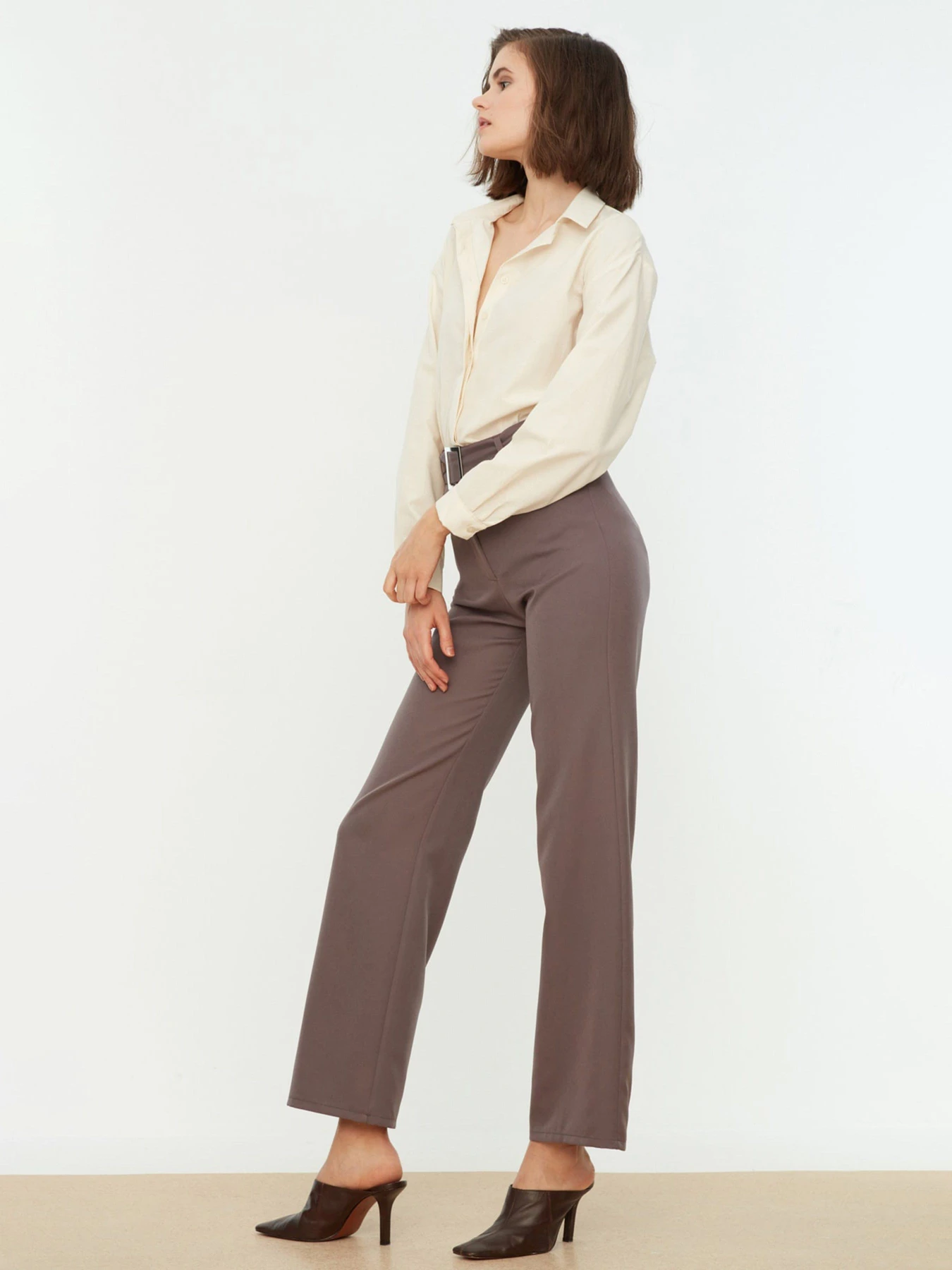 Штани Trendyol модель TWOSS21PL0104/Antrasit Штани Trendyol модель TWOSS21PL0104/Antrasit Фото