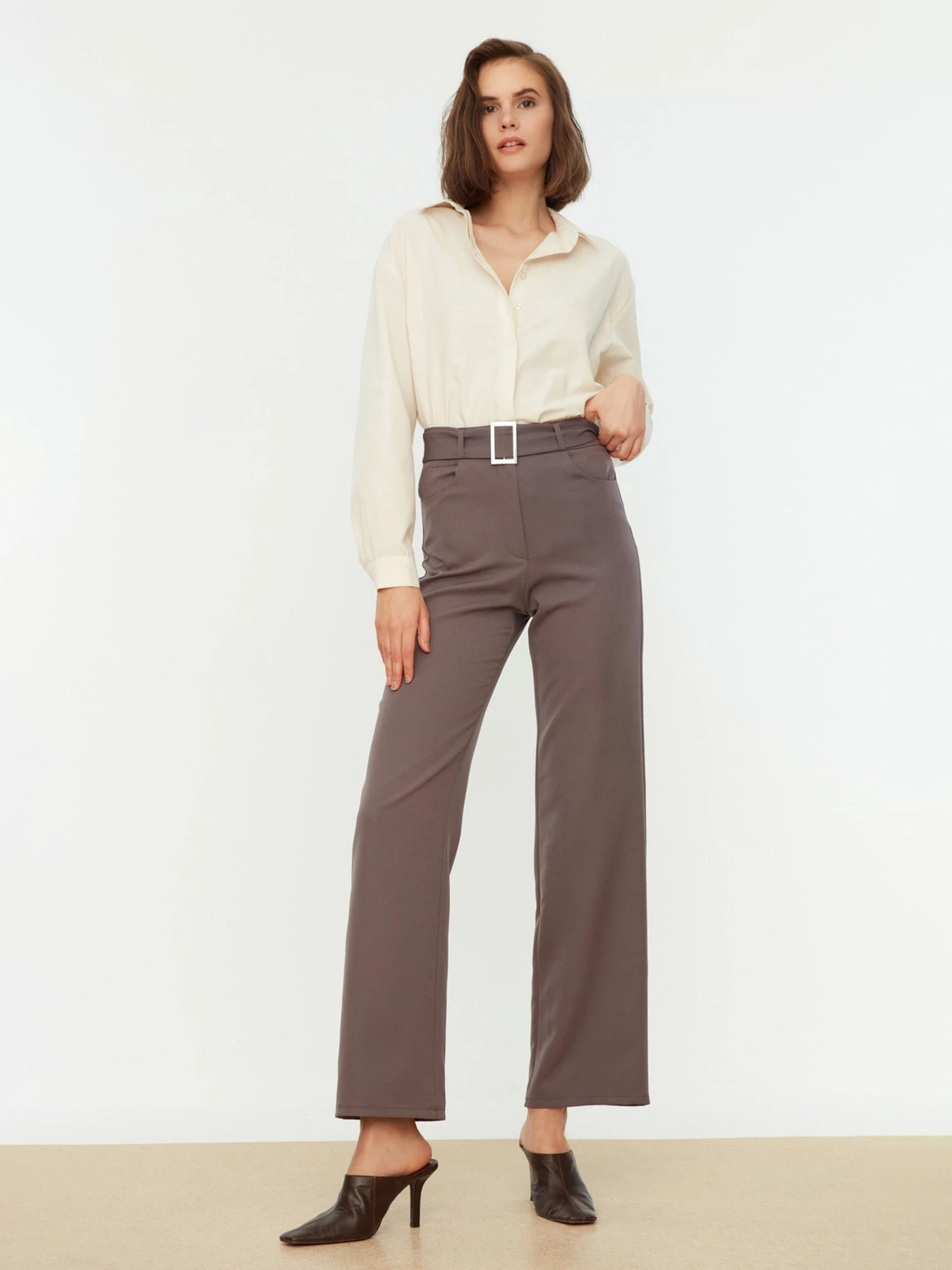 Штани Trendyol модель TWOSS21PL0104/Antrasit Штани Trendyol модель TWOSS21PL0104/Antrasit Фото