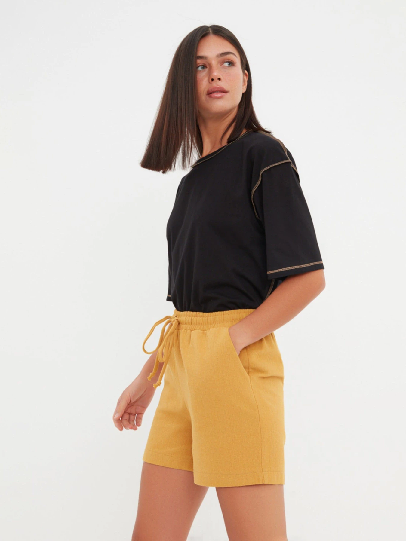Шорты Trendyol модель TWOSS21SR0191/Hardal Фото