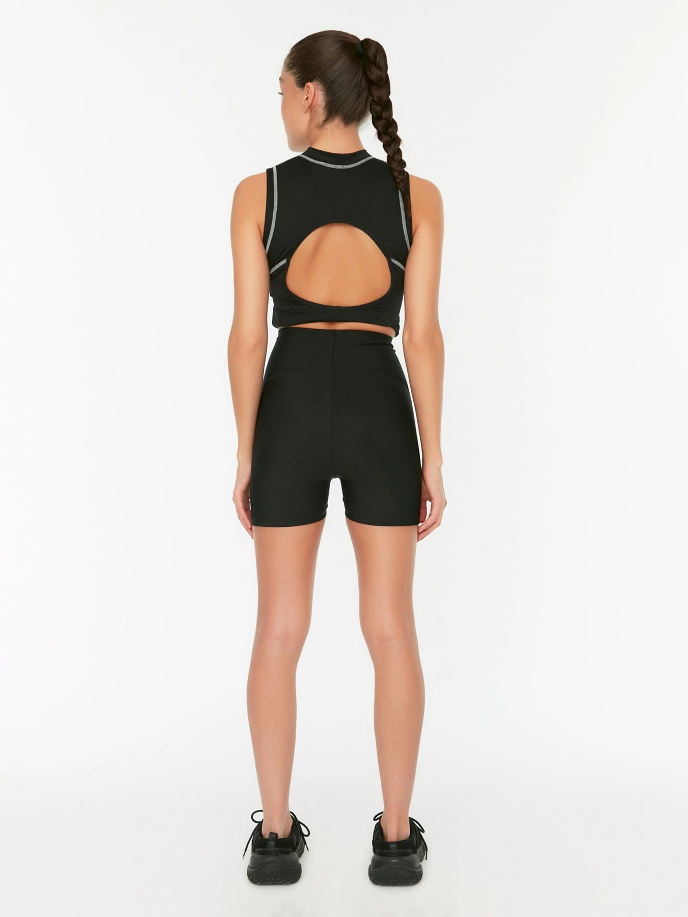 Шорты Trendyol модель TWOSS21SR0545/Siyah Фото