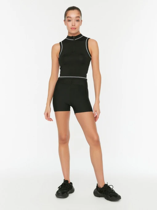 Шорты Trendyol модель TWOSS21SR0545/Siyah Фото