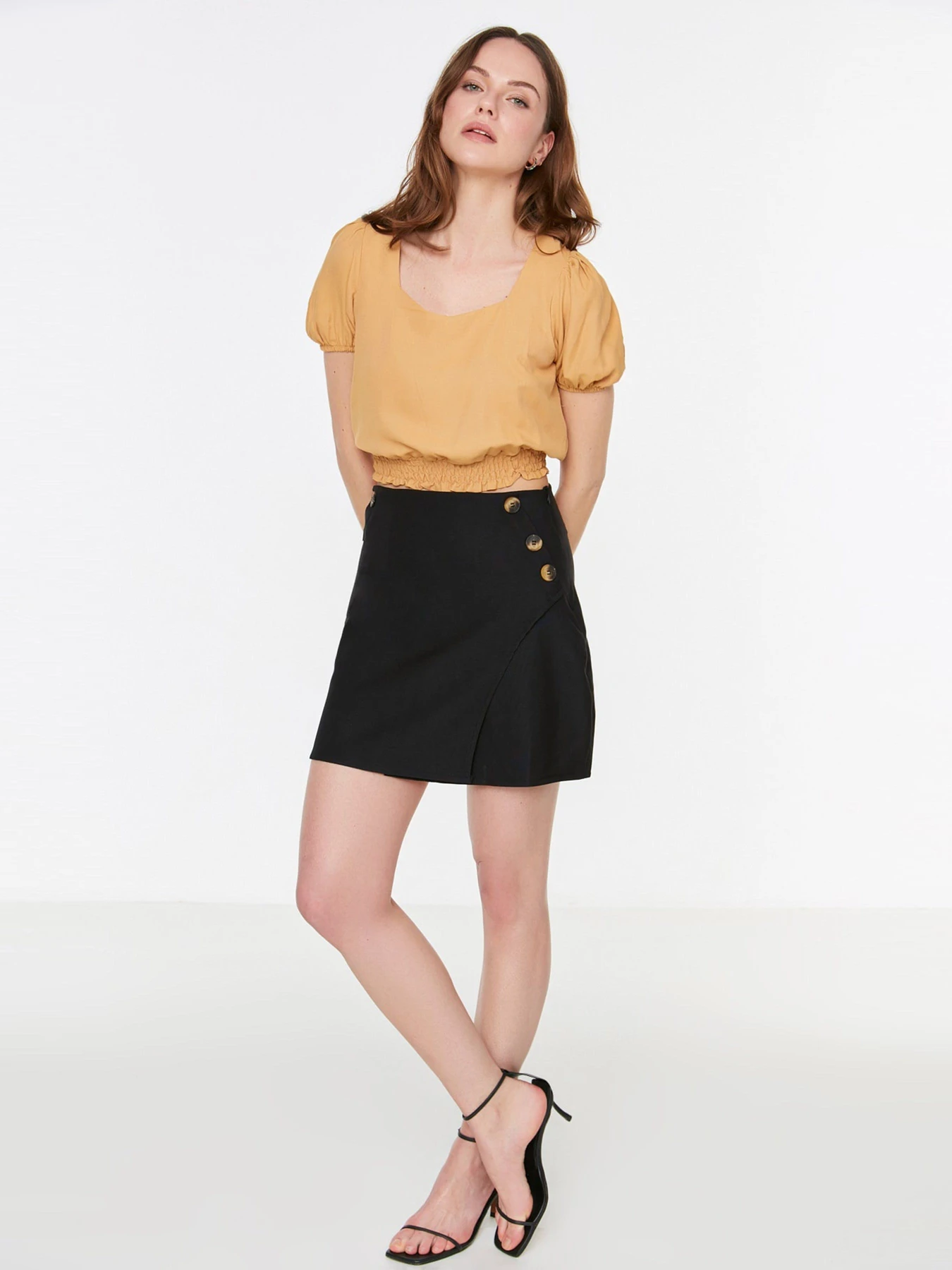 Рубашки Trendyol модель TWOSS22BZ0602/Bej Рубашки Trendyol модель TWOSS22BZ0602/Bej Фото