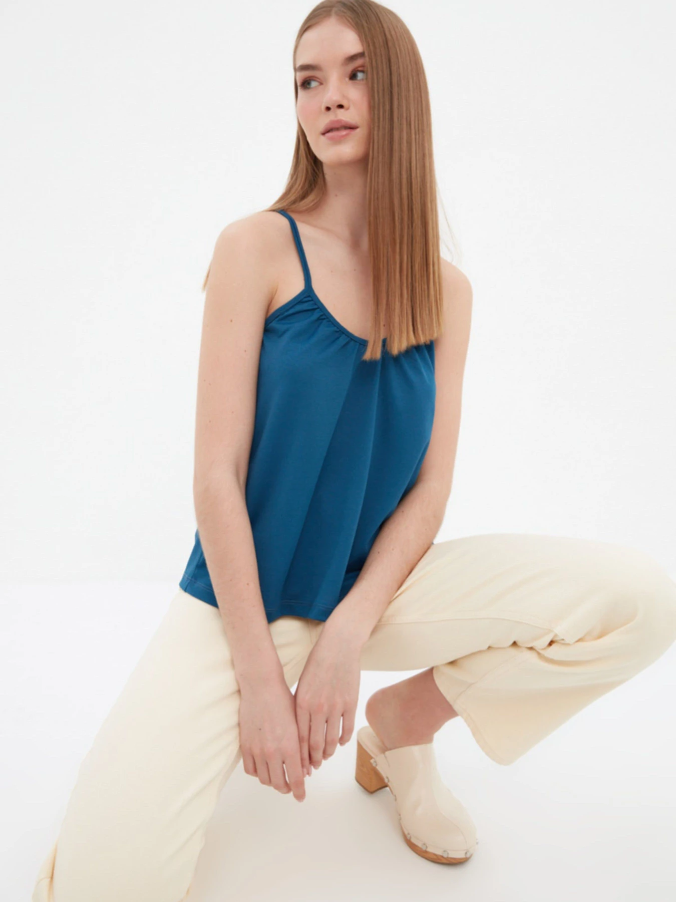 Футболки и поло Trendyol модель TWOSS22BZ1442/Indigo Футболки и поло Trendyol модель TWOSS22BZ1442/Indigo Фото