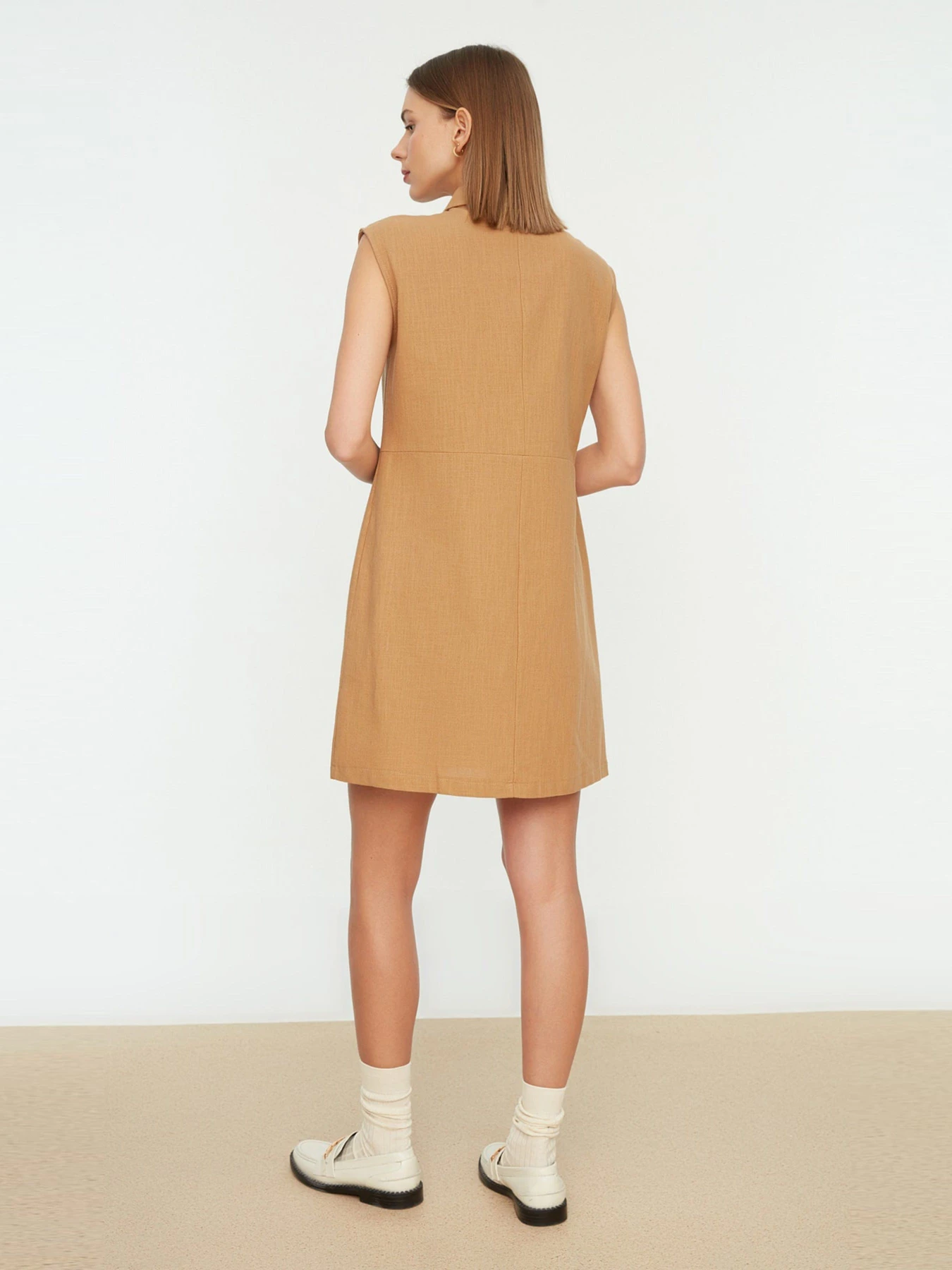 Платья Trendyol модель TWOSS22EL1068/Camel Платья Trendyol модель TWOSS22EL1068/Camel Фото