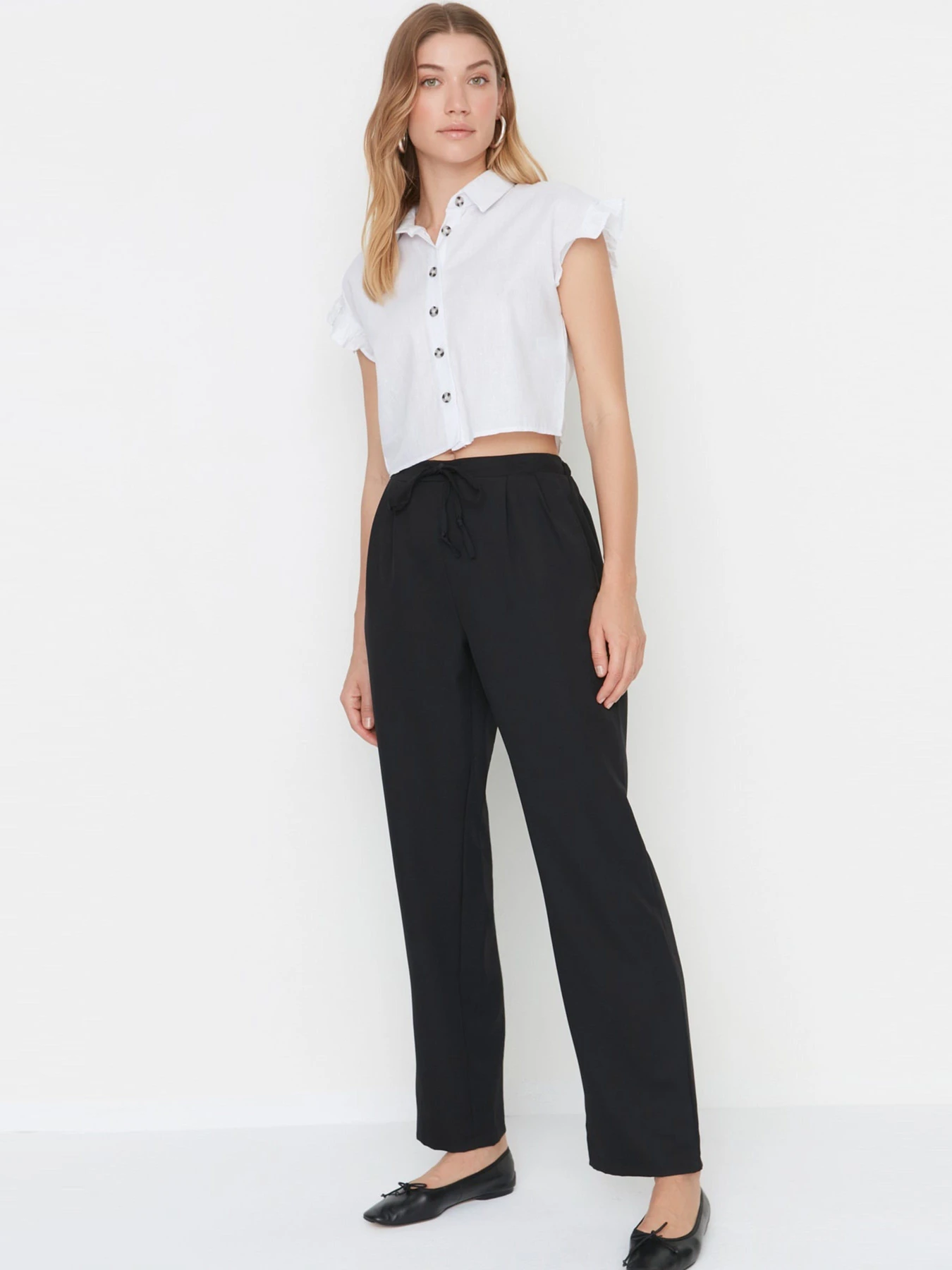 Штани Trendyol модель TWOSS22PL0463/Siyah Фото