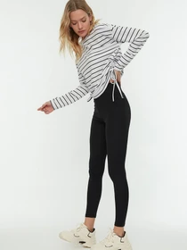 Штани Trendyol модель TWOAW21TA0098/Siyah Фото
