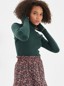 Свитры и кардиганы Trendyol модель TWOAW21BZ0071/Zumrut Yesili Фото