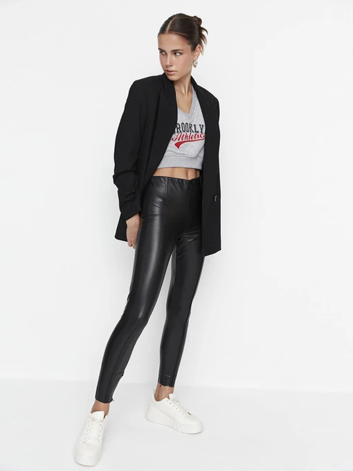 Брюки Trendyol модель TWOAW23TA00011/Siyah Фото