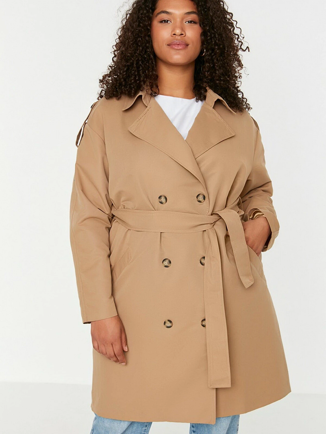 Пальто и плащи Trendyol модель TBBAW23BM00001/Camel Фото
