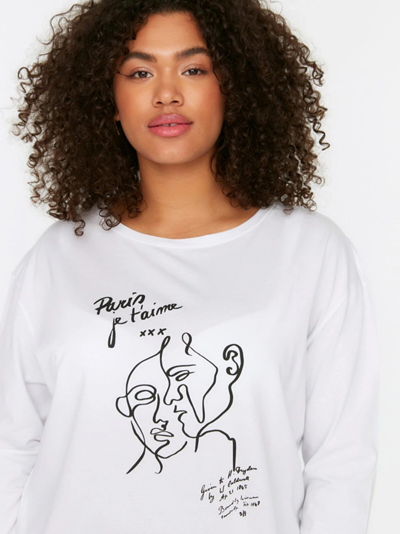 Худи и свитшоты Trendyol модель TBBSS22TS1496/Ekru Худи и свитшоты Trendyol модель TBBSS22TS1496/Ekru Фото