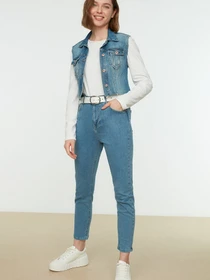 Джинси Trendyol модель TCTSS21JE0622/Acik Mavi Фото