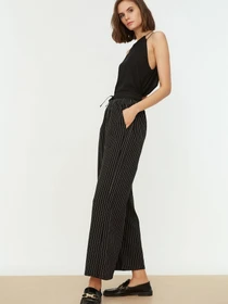 Штани Trendyol модель TWOAW22PL0350/Siyah Фото