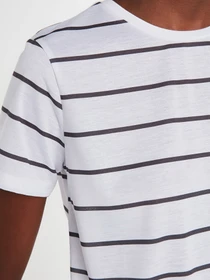 Футболки и поло Trendyol модель TWOSS20TS0141/Antrasit-Cok Renkli Фото