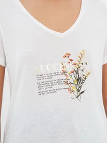 Футболки и поло Trendyol модель TWOSS22TS00123/Beyaz Фото