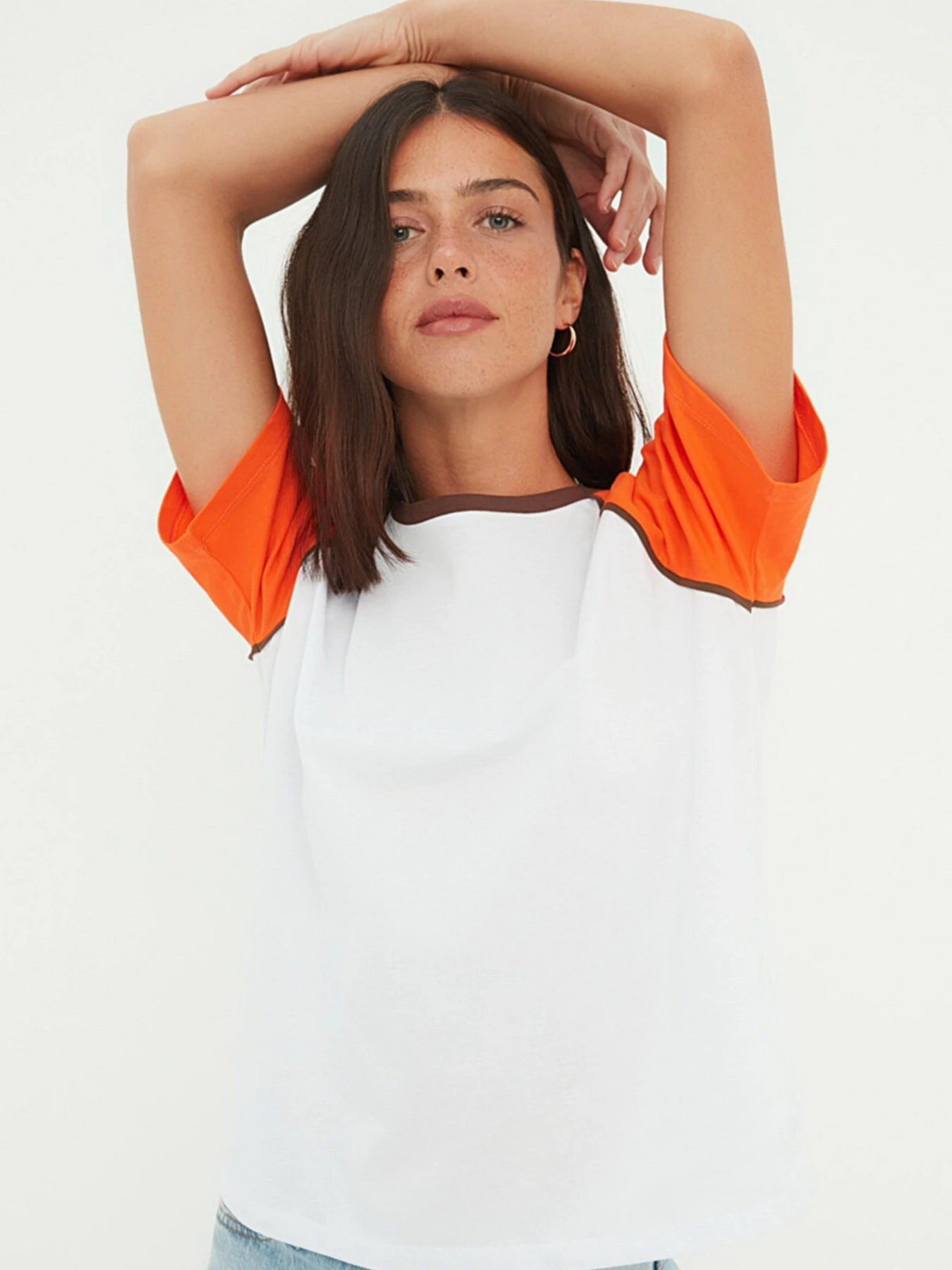 Футболки и поло Trendyol модель TWOSS22TS1359/Turuncu Фото