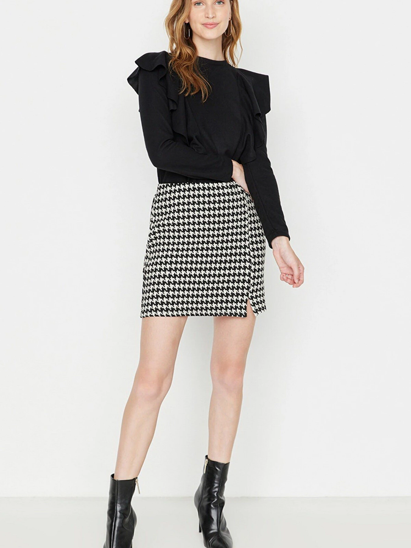 Юбки Trendyol модель TWOAW23ET00112/Siyah Фото