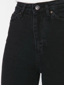 Джинси Trendyol модель TWOSS21JE0246/Siyah Фото
