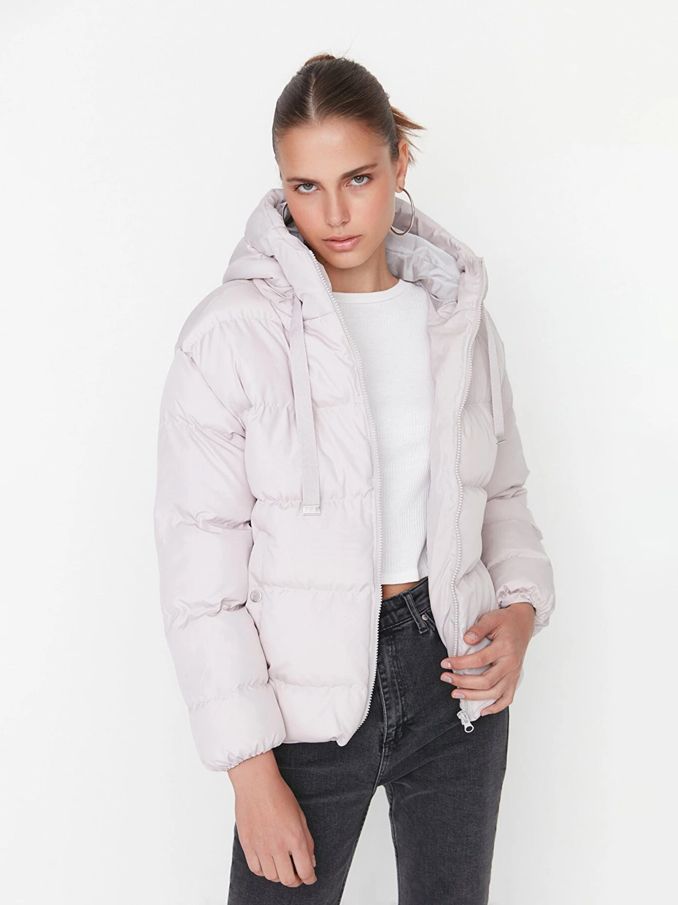 Куртки и дубленки Trendyol модель TWOAW21MO0022/Gri Фото