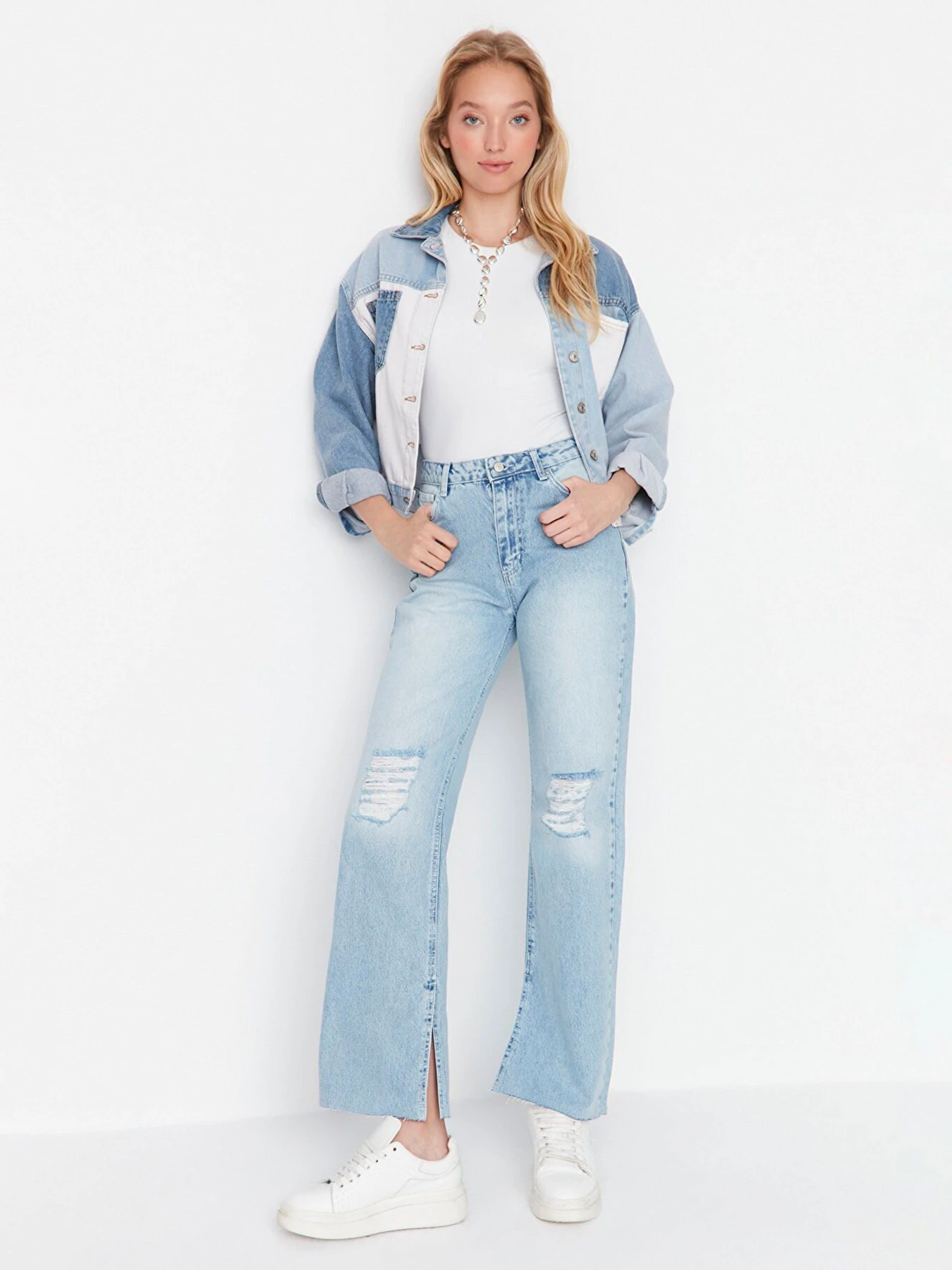 Джинси Trendyol модель TWOAW23JE00176/Acik Mavi Джинси Trendyol модель TWOAW23JE00176/Acik Mavi Фото