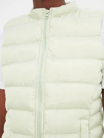 Куртки и дубленки Trendyol модель TWOSS21YE0012/Acik Haki Фото