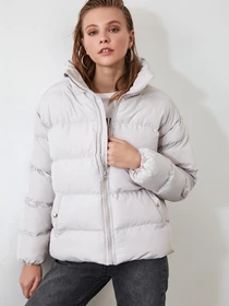 Куртки и дубленки Trendyol модель TWOAW21MO0045/Gri Фото