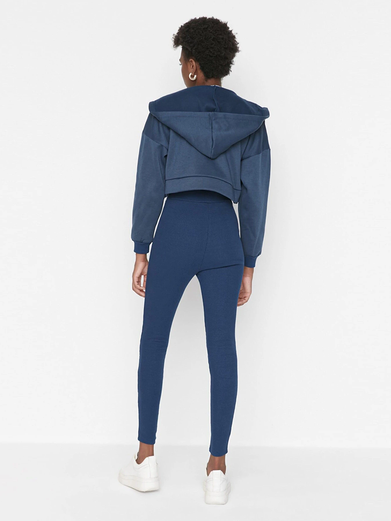 Костюмы Trendyol модель TWOAW23AU00053/Indigo Костюмы Trendyol модель TWOAW23AU00053/Indigo Фото