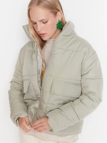 Куртки и дубленки Trendyol модель TWOAW23MO00146/Mint Фото