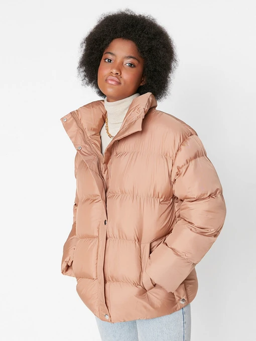 Куртки и дубленки Trendyol модель TWOAW23MO00195/Camel Фото