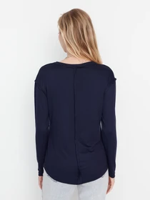 Худи и свитшоты Trendyol модель TWOAW23TS00055/Lacivert Фото