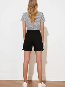 Шорты Trendyol модель TWOSS21SR0146/Siyah Фото