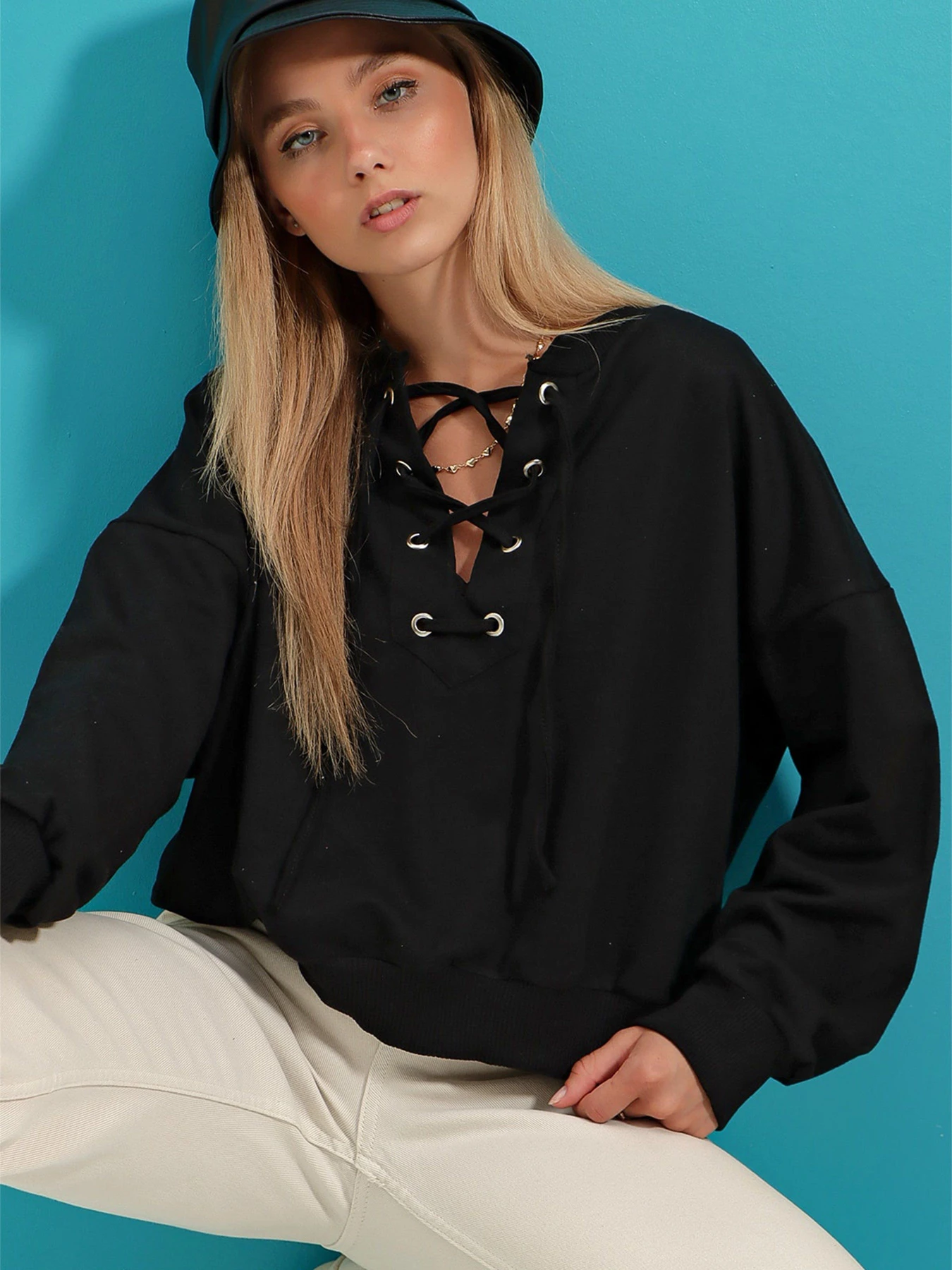 Худи и свитшоты Trend Alacati Stili модель MDA-1029/Siyah Худи и свитшоты Trend Alacati Stili модель MDA-1029/Siyah Фото