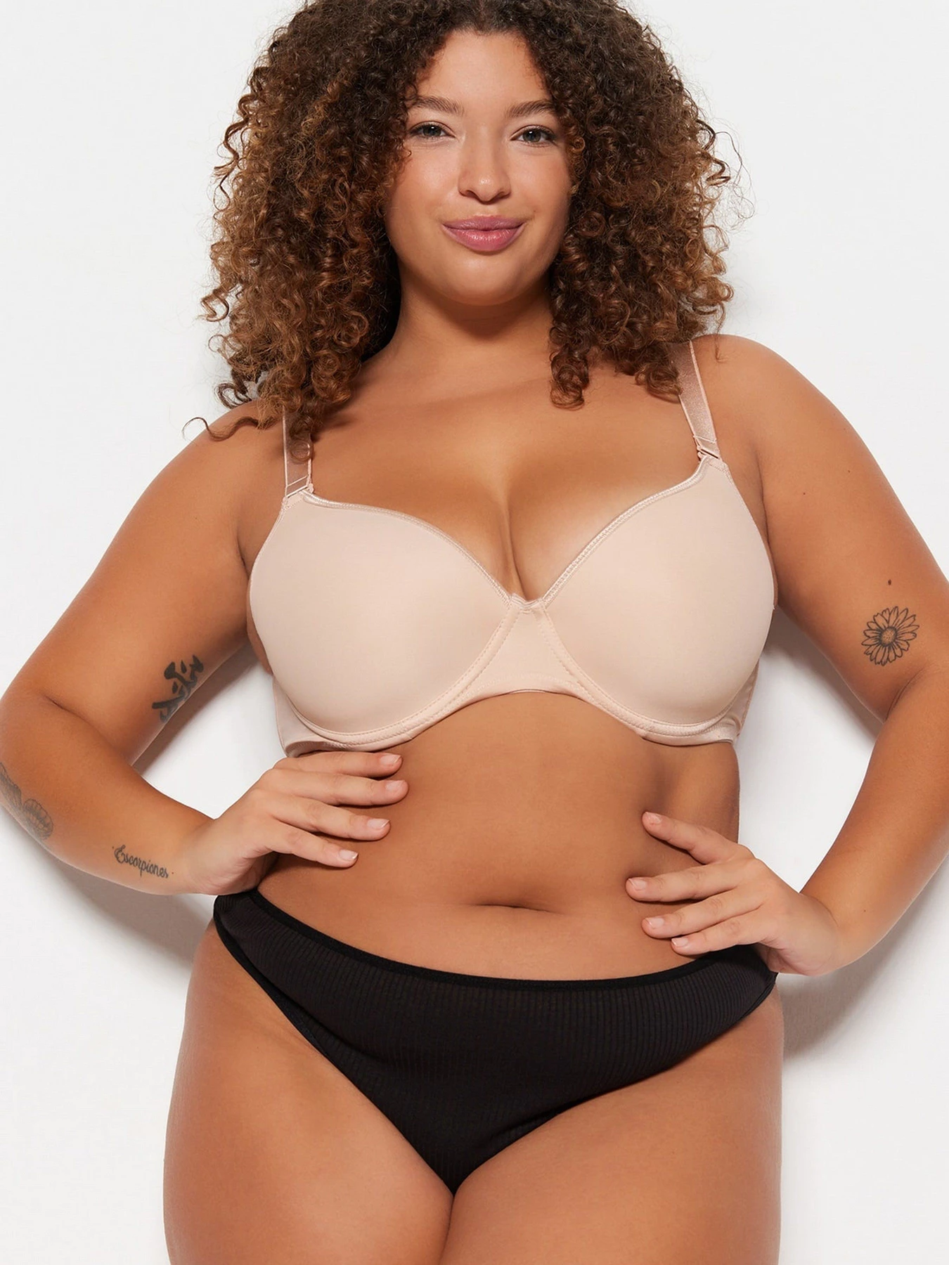 Нижнее белье Trendyol модель TBBSS23CM00005/Siyah-Beyaz Нижнее белье Trendyol модель TBBSS23CM00005/Siyah-Beyaz Фото