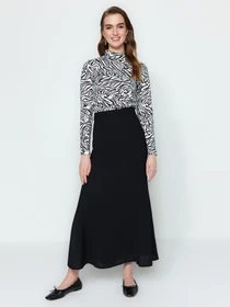 Юбки Trendyol модель TCTSS23EE00005/Siyah Фото